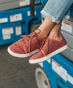 OluKai Women's Pehuea Li Women's Footwear