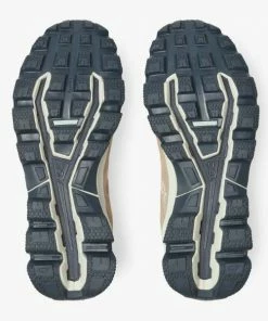 ON Running Women's Cloudventure Waterproof