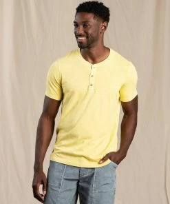 Toad & Co Men's Primo Short Sleeve Henley