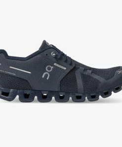 ON Running Women's Cloud Waterproof Women's Footwear